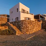 Villa Templo Y Mar Iv By Mykonos Mood