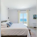 Villa Templo Y Mar Iv By Mykonos Mood