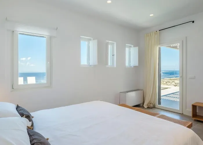 Templo Y Mar Iv By Mykonos Mood *